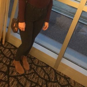 PrettyLittleThings black light wash jeans